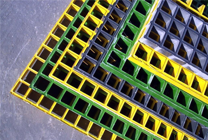 high quality pvc coated steel grating