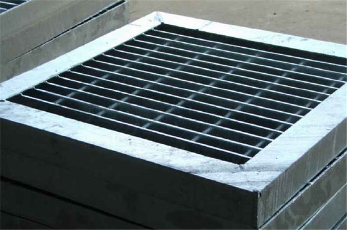 galvanized steel grating walkway