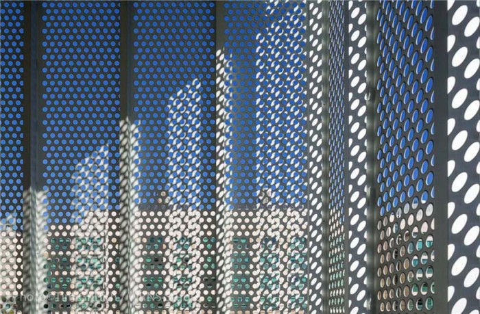 Perforated Metal Facade for Architectural Decorative Metal Screen
